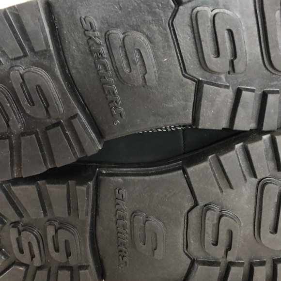 Sketchers boots size 4.5 SN 405656L Black NWOT Black Youth - Picture 10 of 10